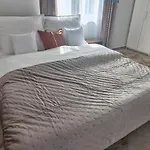 Lejlighed Kapitany Mp Art Luxury *