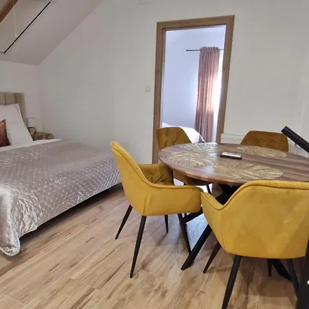 Kapitány Mp Art Luxury Apartamento *