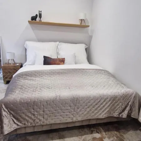 Apartment Kapitany Mp Art Luxury