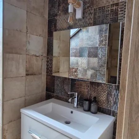 Apartment Kapitany Mp Art Luxury