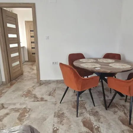 Kapitány Mp Art Luxury * Balatonboglár